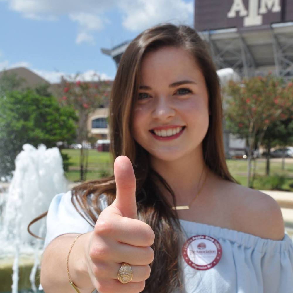 Meet your Posher, Rachel